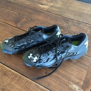 Under Armour Baseball Cleats